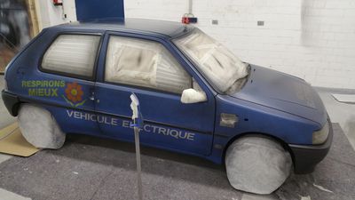 neuer Anzug 05
Schicht 2 dünn, schwarz
