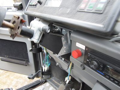 neue Befestigung von rechts
Keywords: Lenkradtrichter Lenkrad Trichter