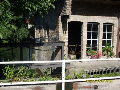 Mühlenpower
Vom Wasser ins Rad
Keywords: Waldmühle 2010