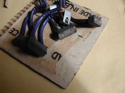 Motorkohlen
unter Verschleißgrenze
