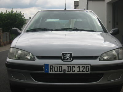 Peugeot

