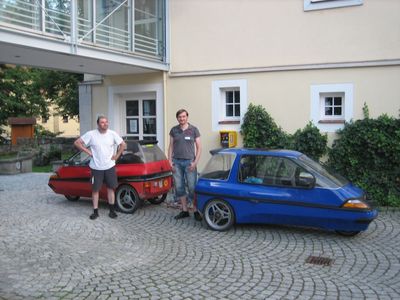 Emskirchen am Abend - Es schlägt gerade 20:00
