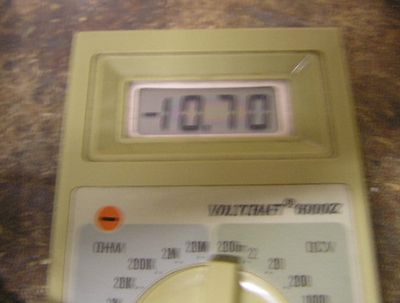 Neue HP-Laderplatine (Prototype)
Die Restwelligkeit ist bei 10,7A ca. 100mV
