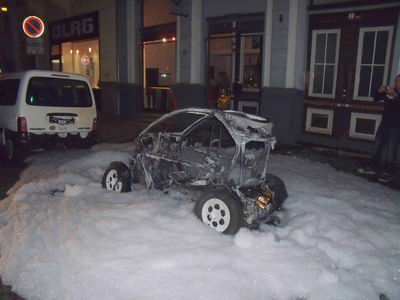Renault TWIZY von Unbekannten in Brand gesteckt!
Keywords: TWIZY BRANDSTIFTUNG FEUER