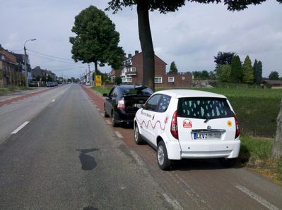 Prius-Plug-In und Mega kurz nach Maastricht..
Schönes Wetter, schöne Straßen - tolle Landschaft - so macht ne Tour Laune !
