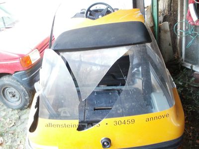 Die Haube hat eine Radikale Kürzung erfahren,> leider !
